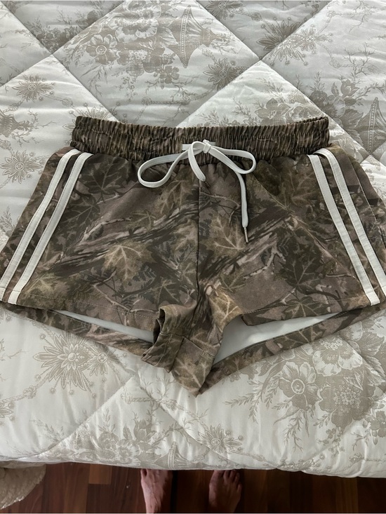 April Kiss Pants - Women’s Brown Camo Athletic Drawstring Shorts